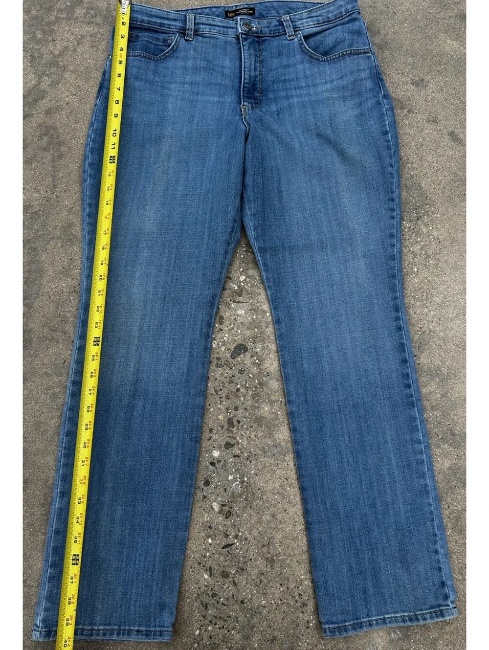 Lee Relaxed Fit Straight Leg Jean High Rise Instantly Slims Stretch Size 33Wx30L